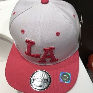 LOS ANGELES SNAPBACK HAT